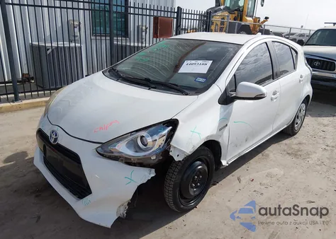 2016 Toyota Prius C Two z USA, uszkodzony, nr VIN JTDKDTB32G1590843